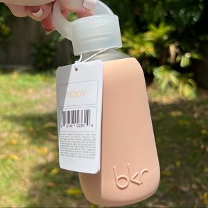 bkr Teddy Teeny Glass Water Bottle 250ml BNWT
